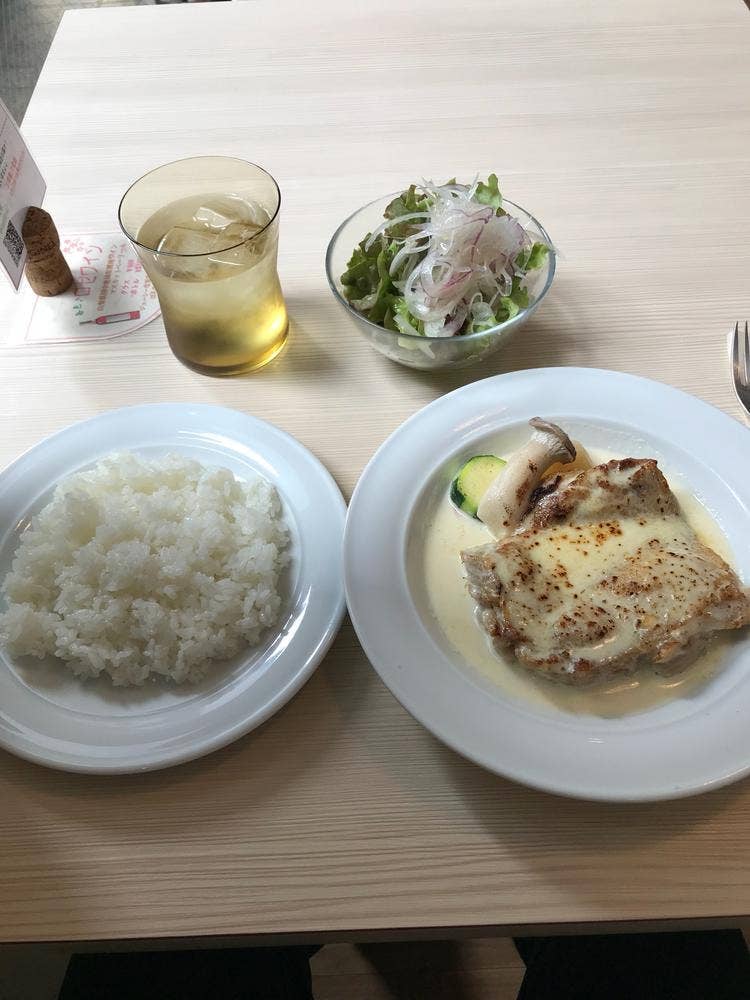 アプランドル