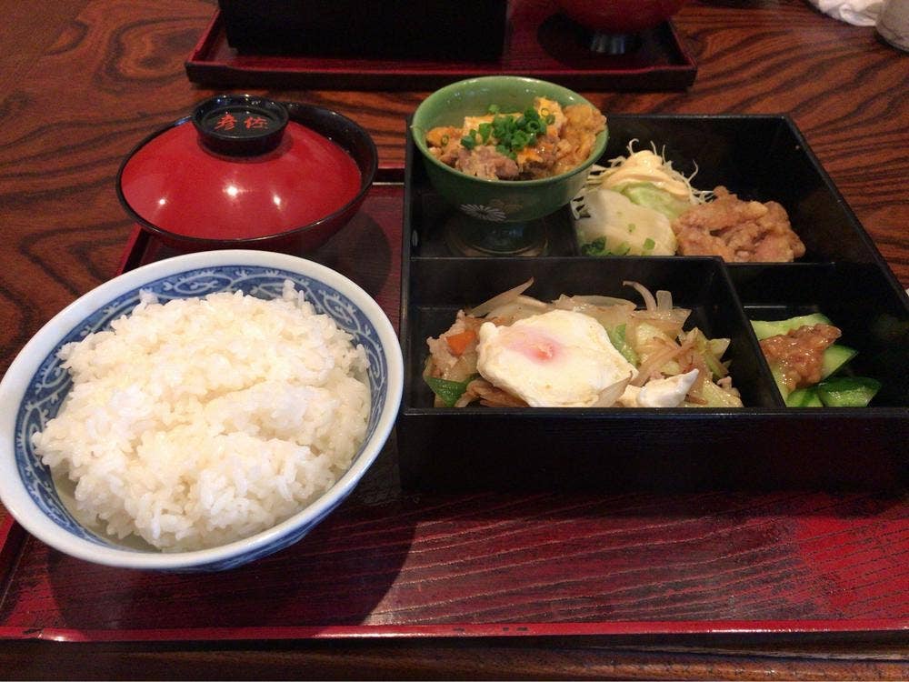 彦佐ばんしゃく屋