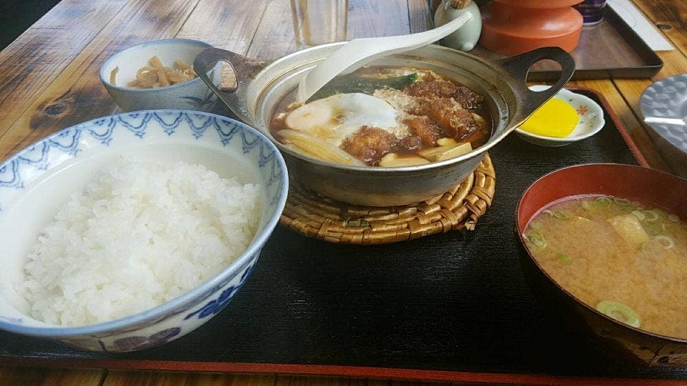 かめや食堂