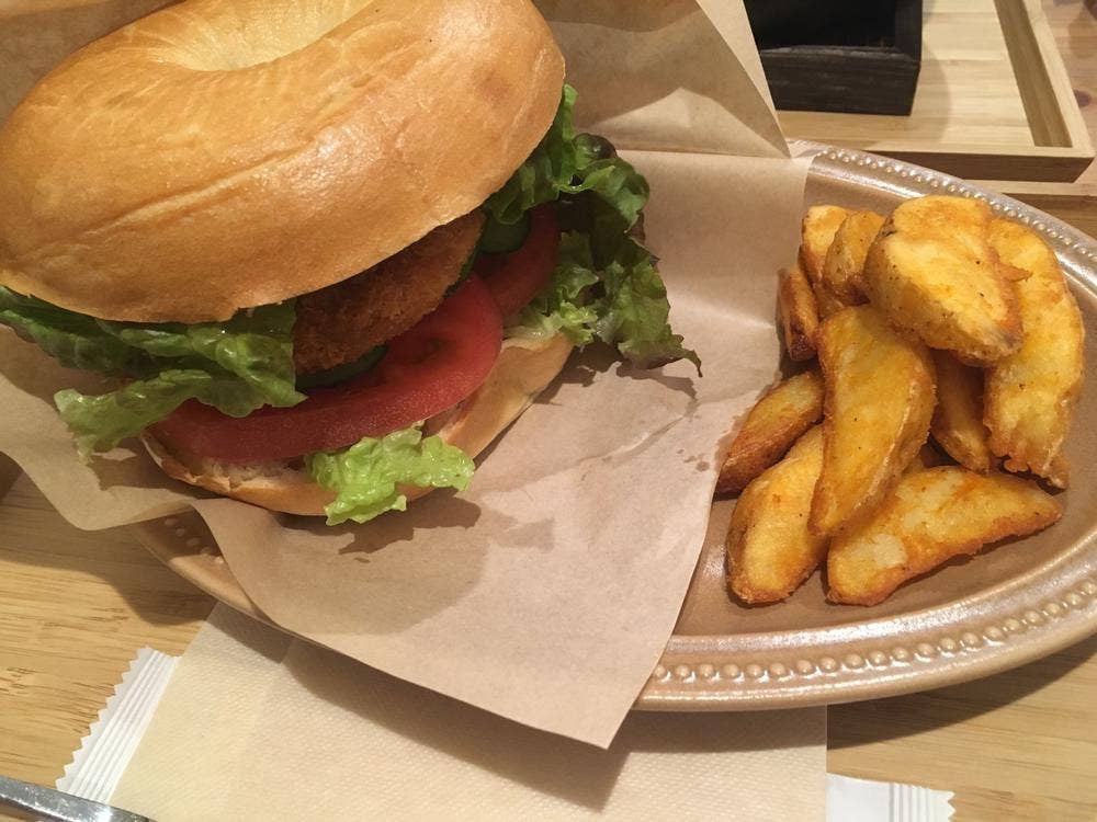 Byron's Cafe
