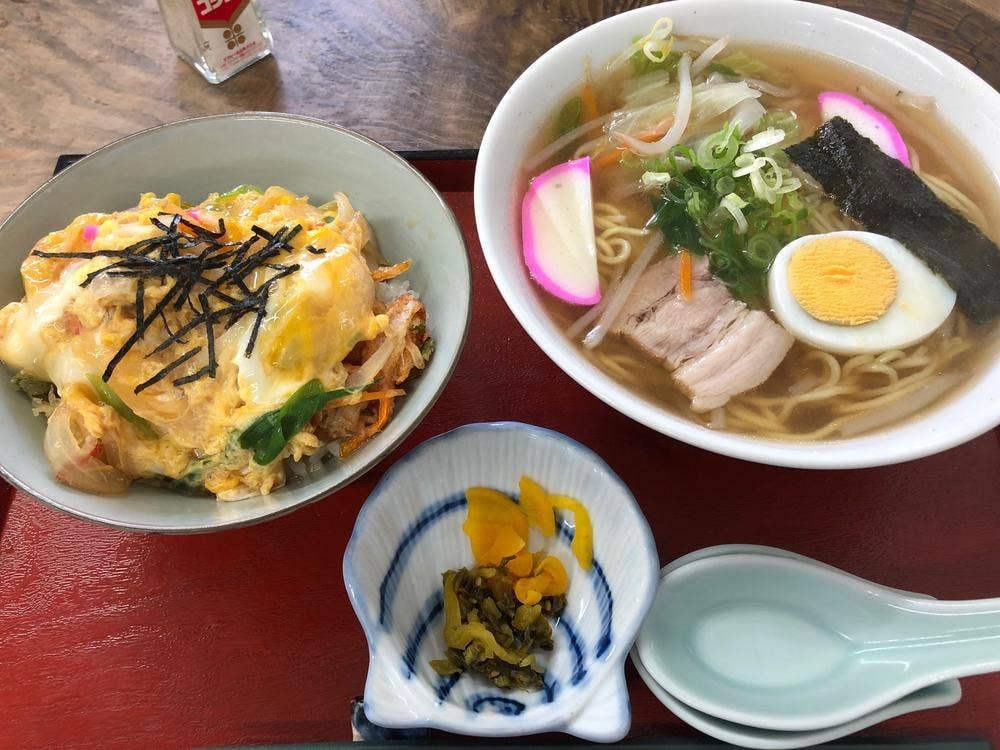 ますや食堂
