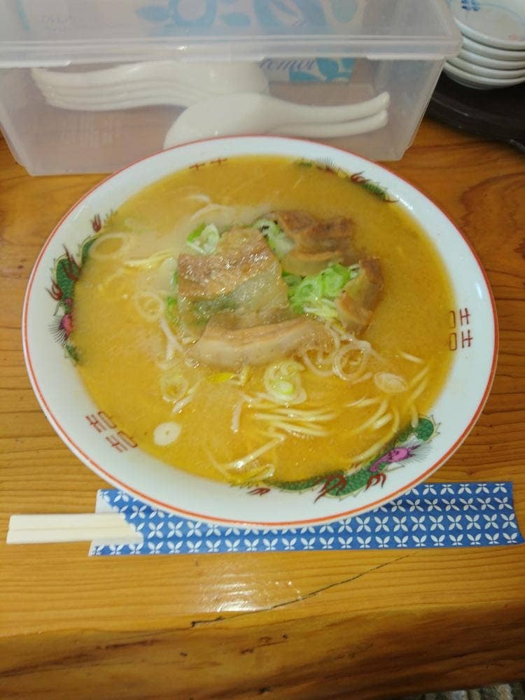 宮地ラーメンの店 栄軒
