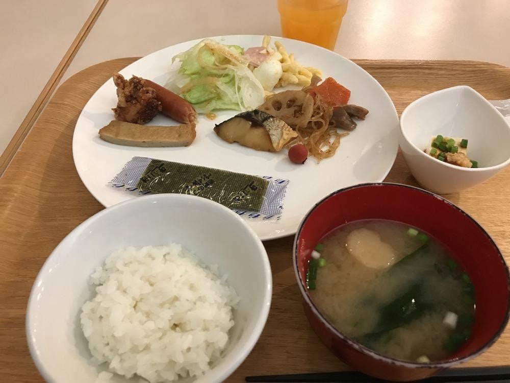 カフェレストラン ル・ヴァン 松山ニューグランドホテル