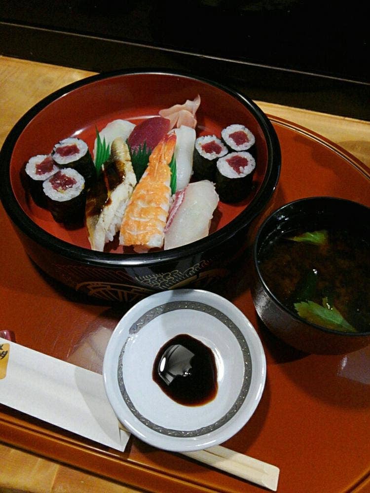 朝日野寿司