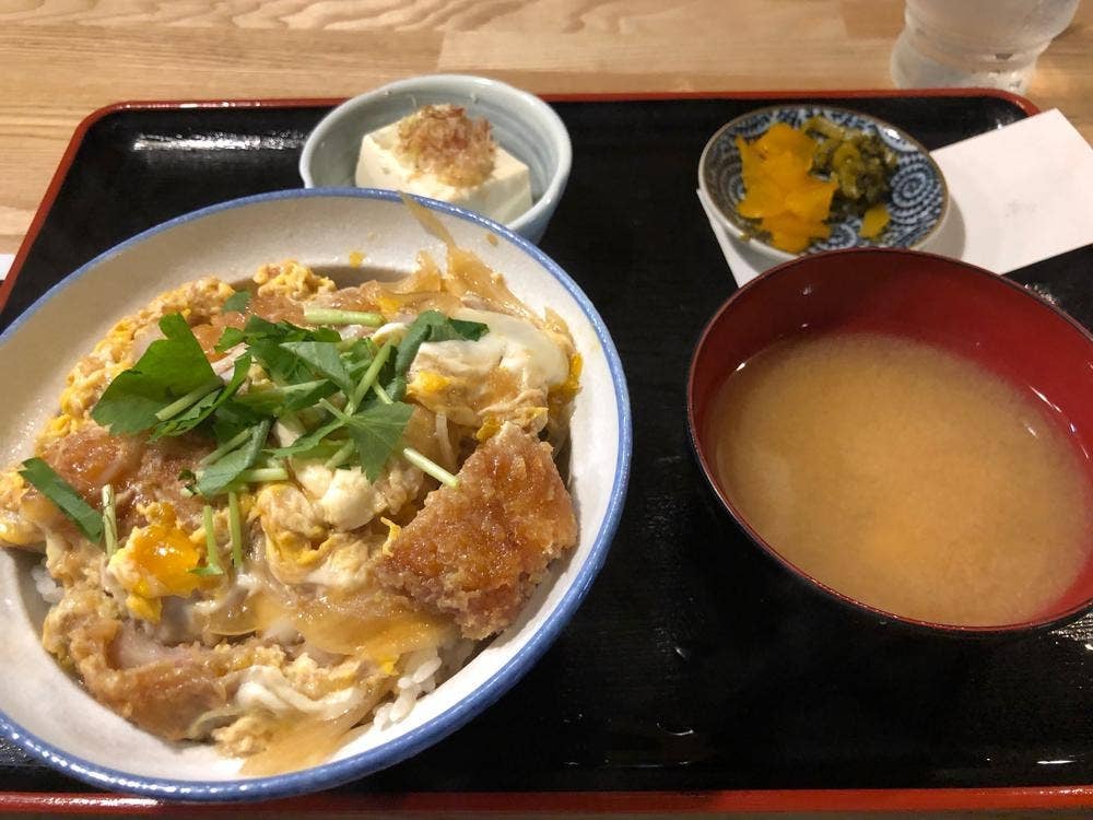 貴膳