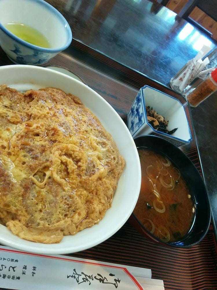 とらや食堂