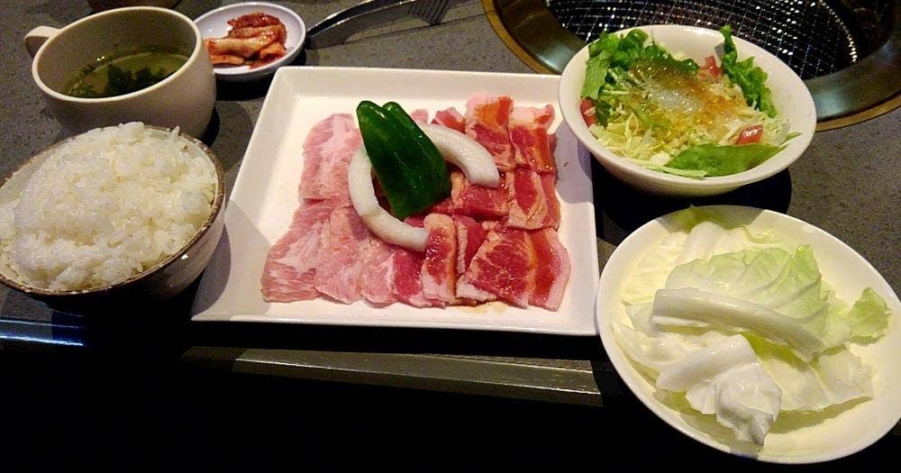 焼肉居酒屋炎