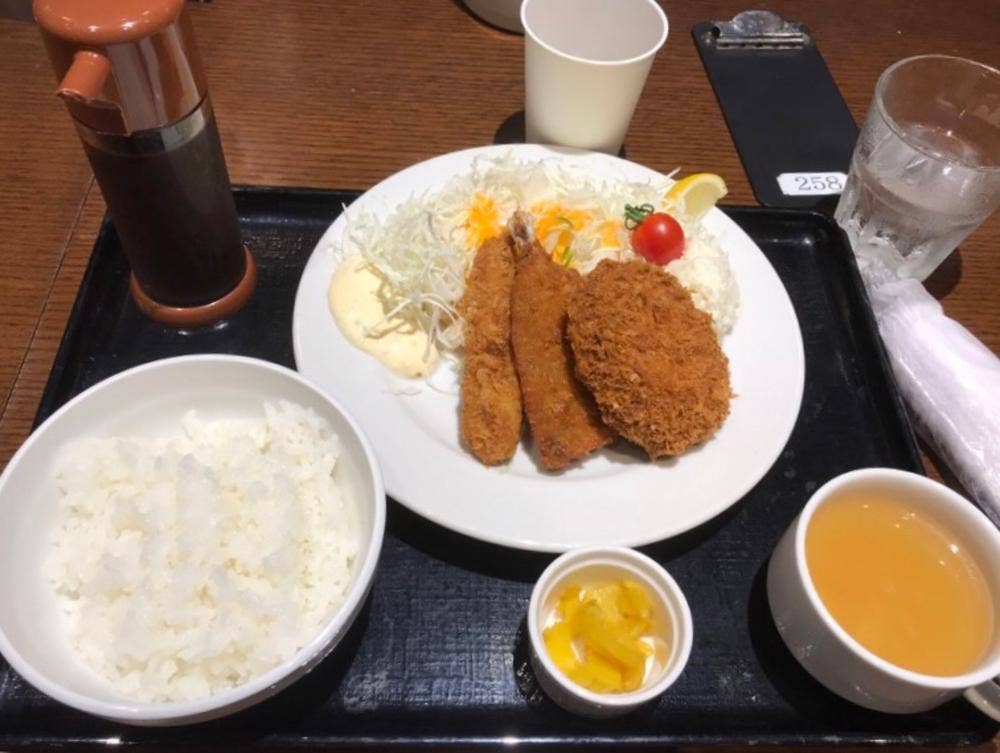 ビアホール だん家 東京海上日動本館店