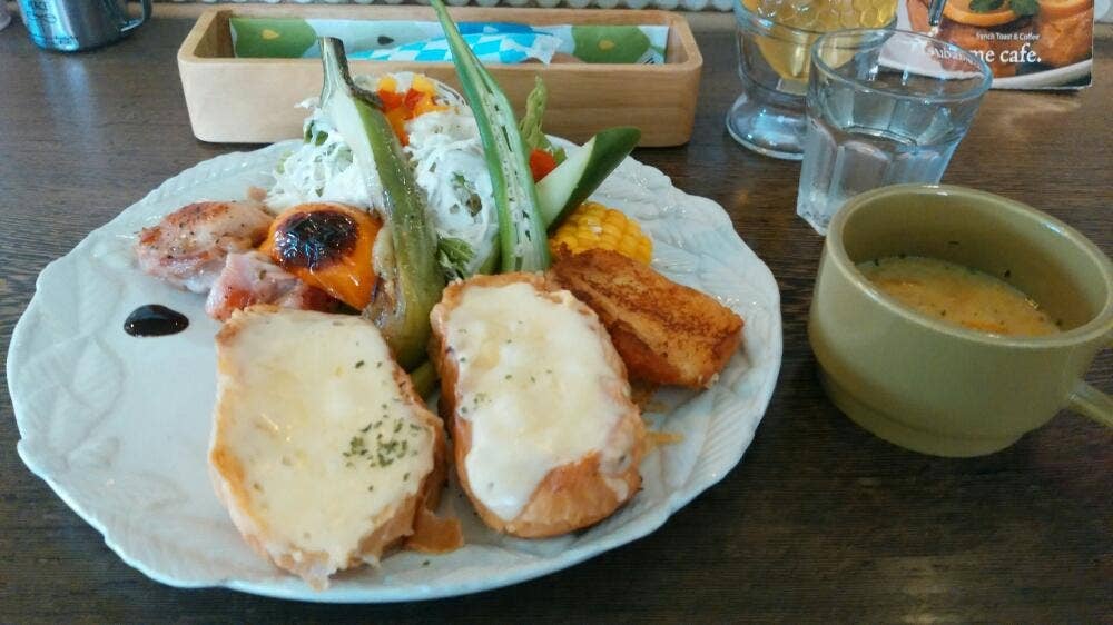 ツバメカフェ