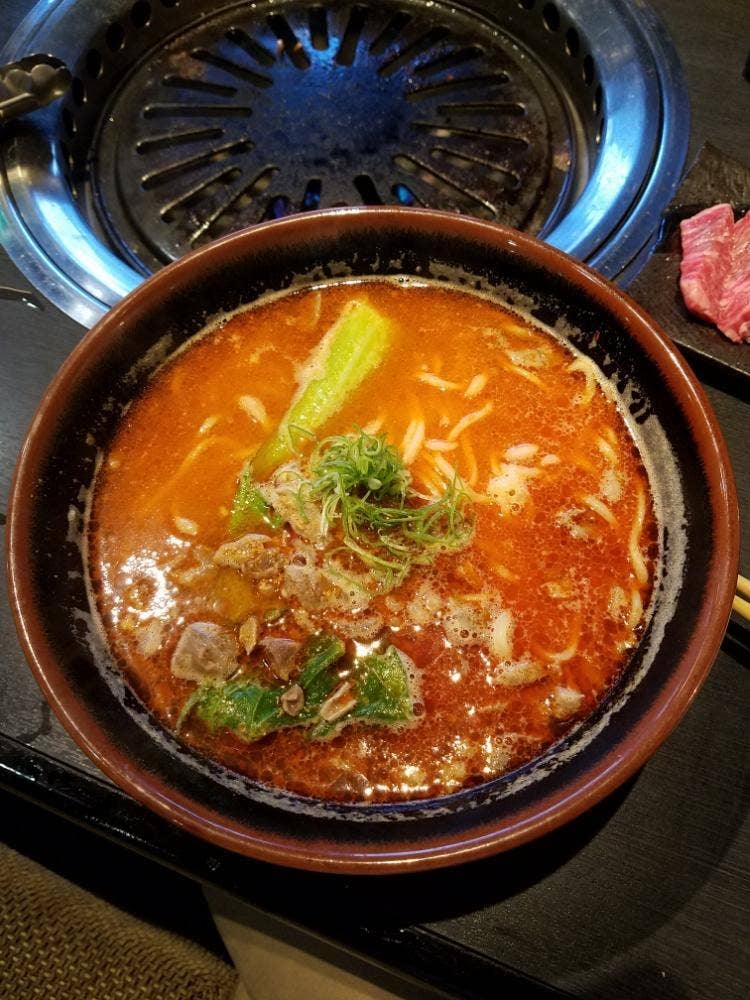 肉匠 まるい 青山北店