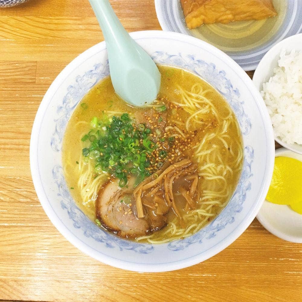 中華軽食 三八 住吉店