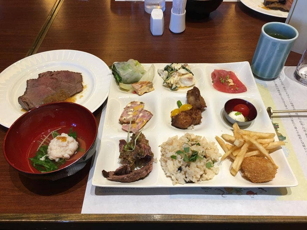 ファンダイニング コッコラーレ ブッフェ グランドニッコー淡路