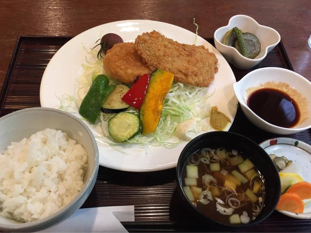 和食あやめ亭