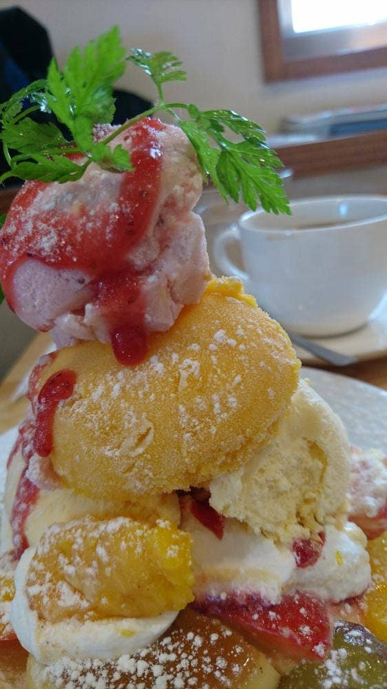 patissiere's cafe Perle