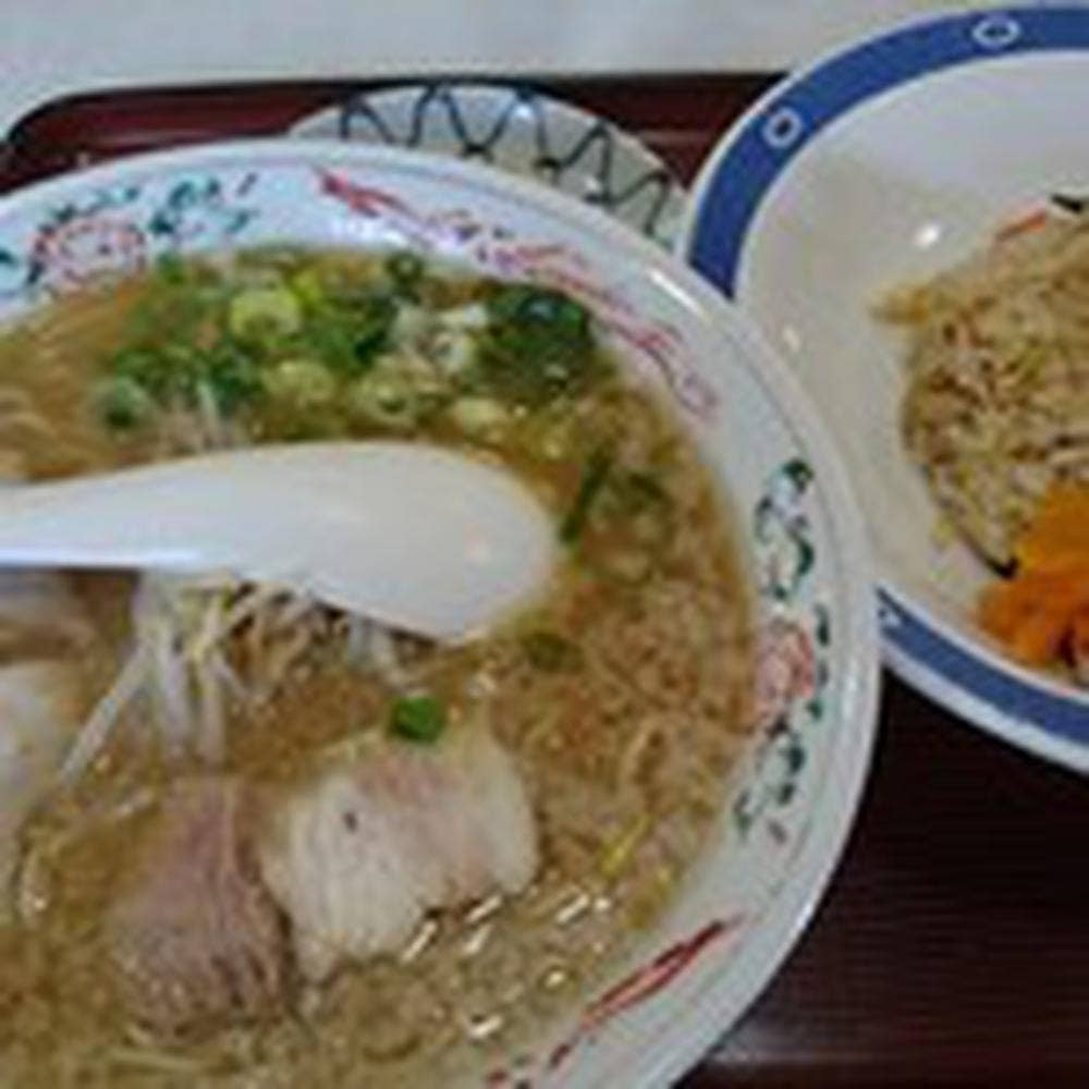 ラーメン楽珍亭
