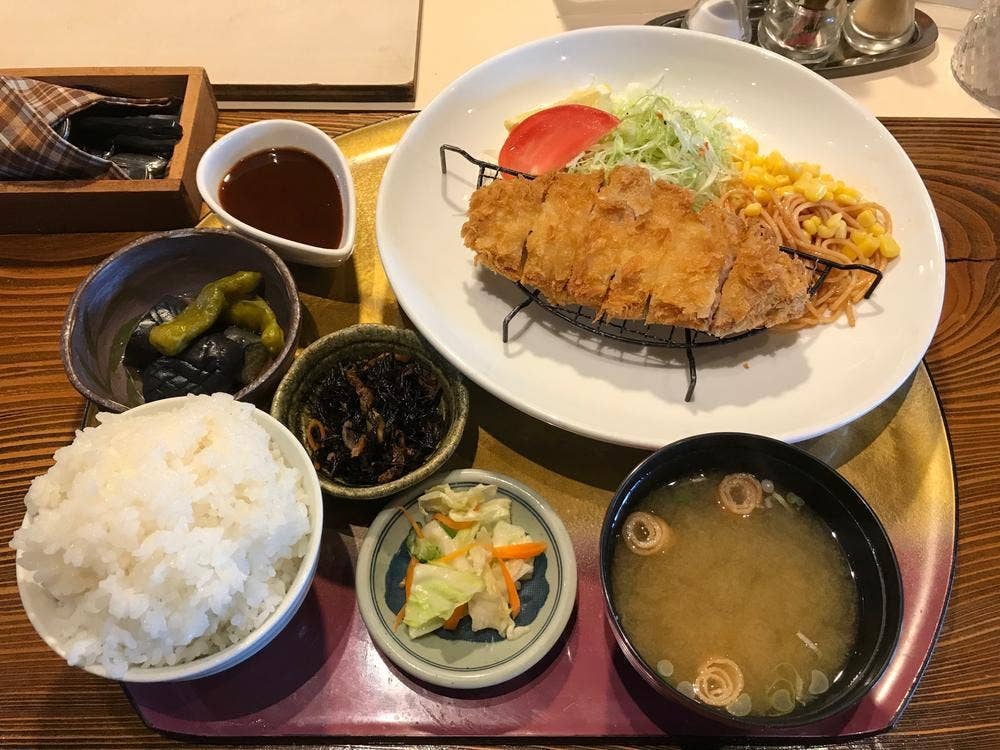 貘の棲む森
