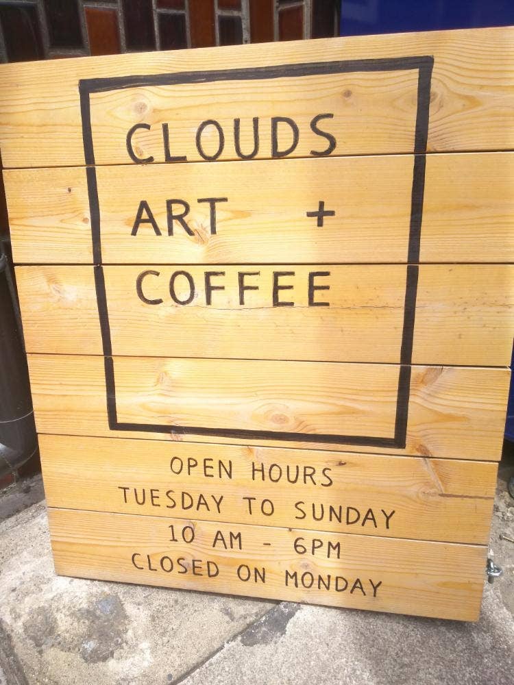 CLOUDS GALLERY＋COFFEE