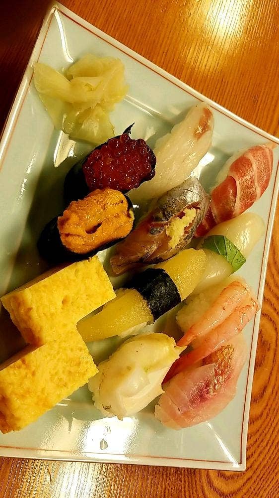 日の出寿司