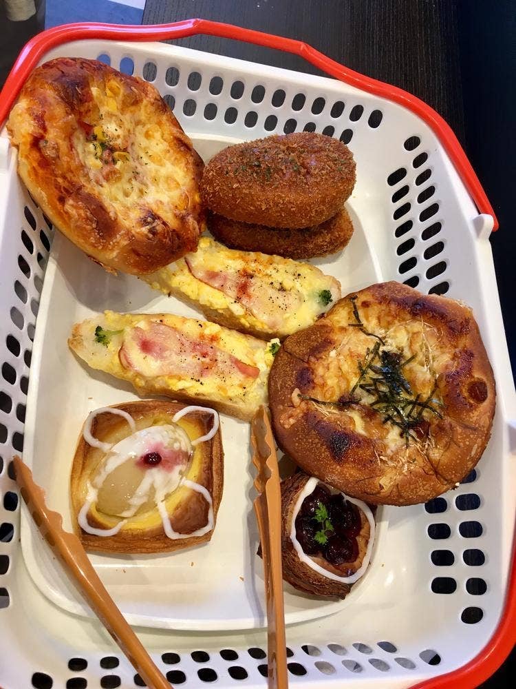 伊三郎製ぱん 日田店