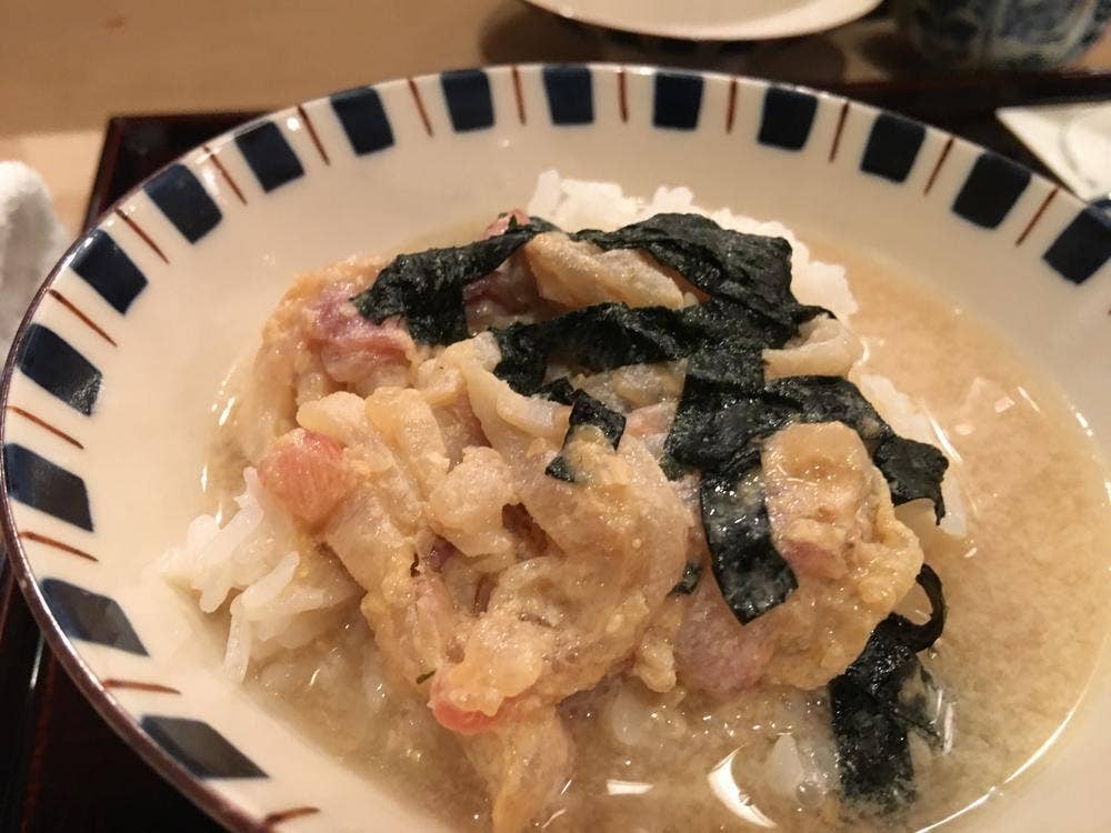 津やま
