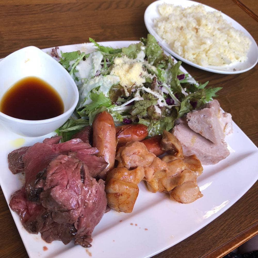 肉とワイン、時々パエリア。ジャンラフィット 蒲田西口
