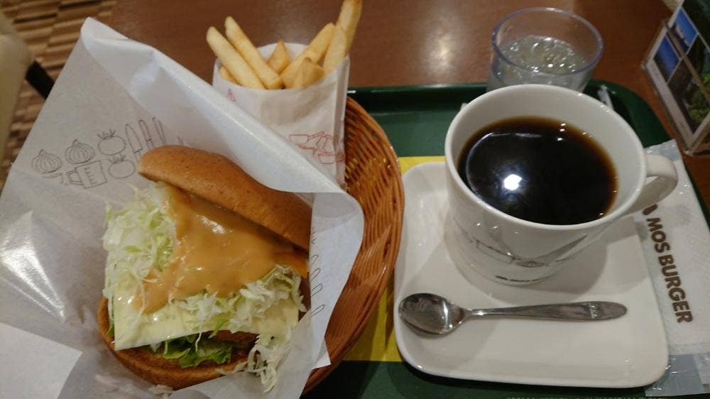 モスバーガー エトレ豊中店