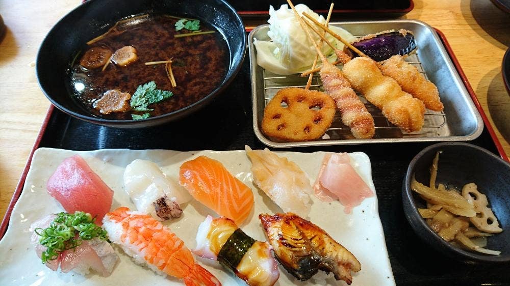 海鮮れすとらん 魚輝水産 喜連店