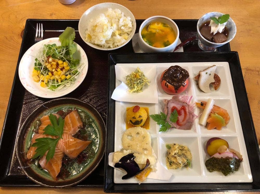 レストラン 花ごころ
