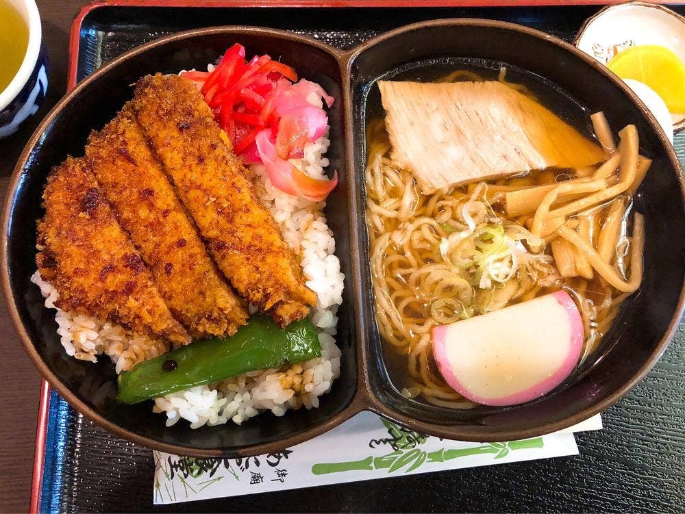 あたご食堂