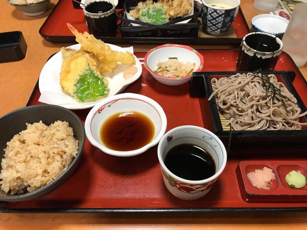 そば庄 出雲 やまもと屋 大町店