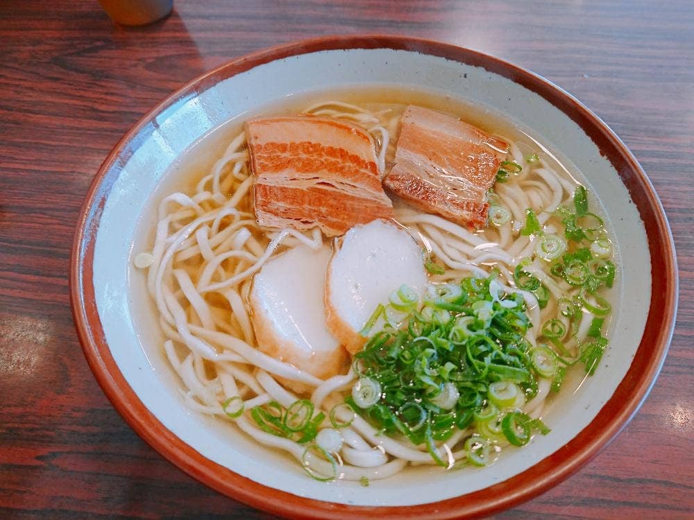 識名そば