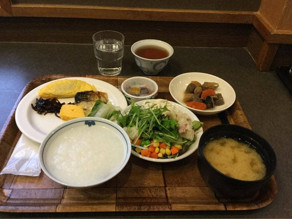 花茶屋 ホテルルートインコート安曇野豊科駅南