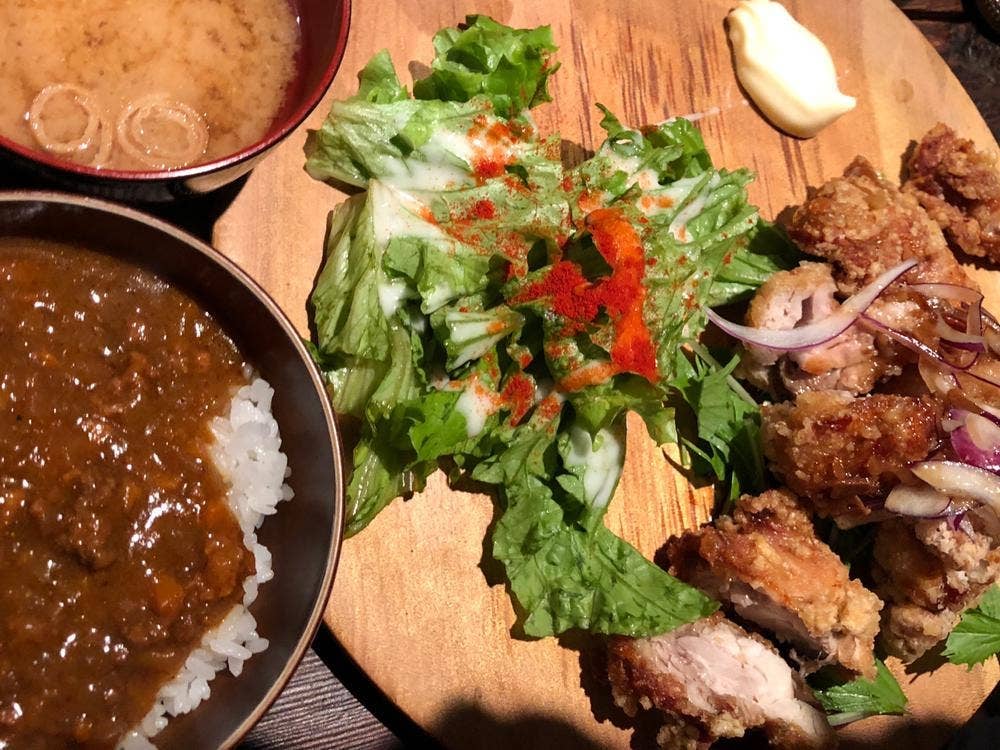 新窯ピッツァ×ワインのお店 キタバル