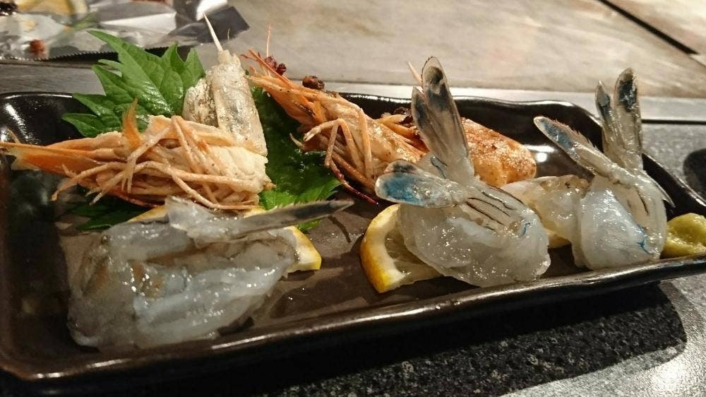 やすまる