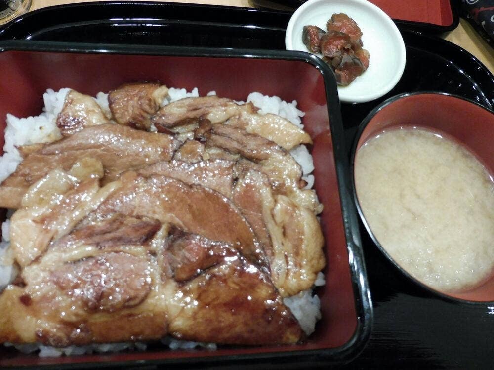 ねもとん