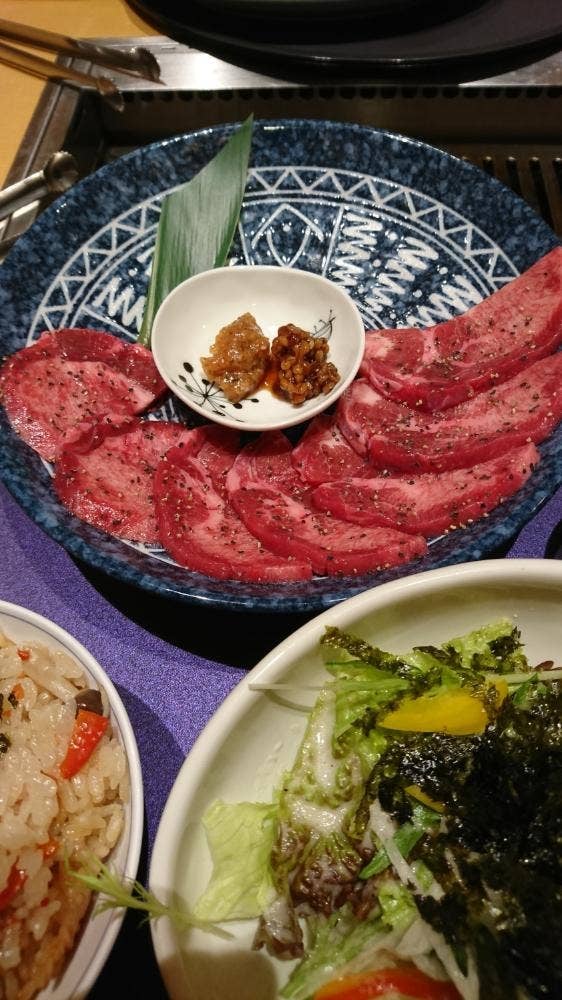 焼肉 一福