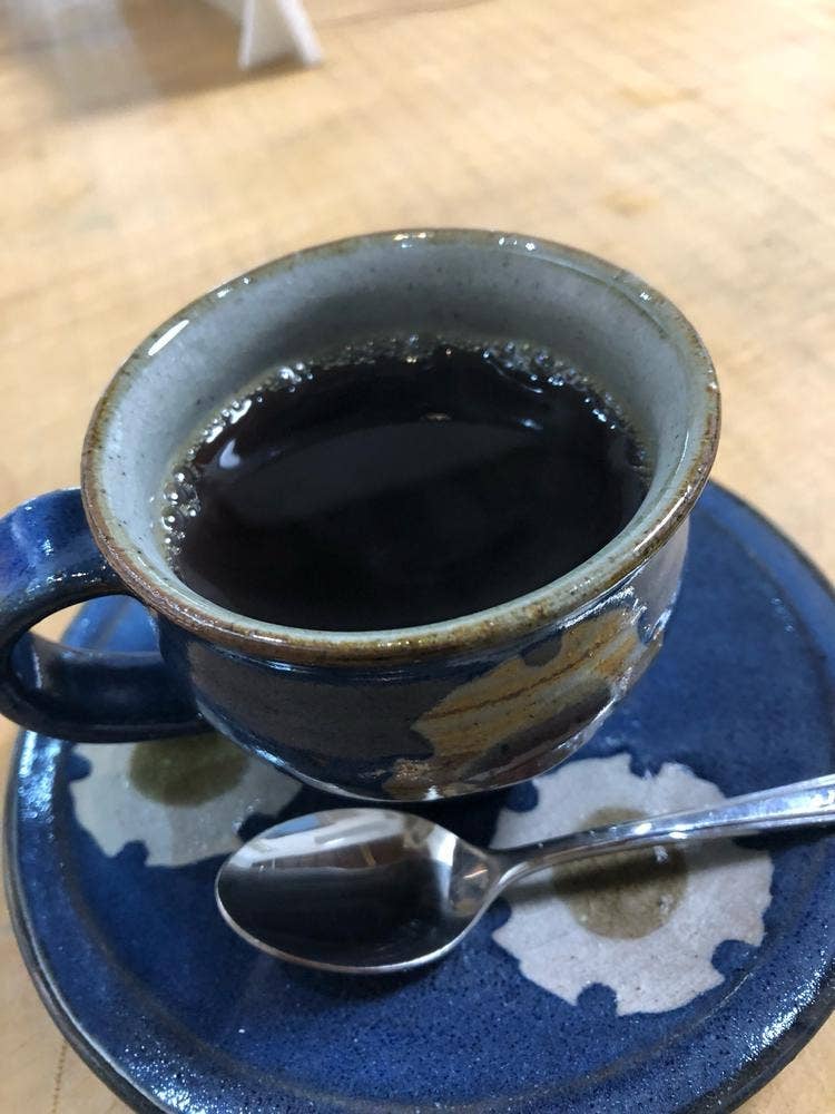 スローコーヒーのお店 よろめく