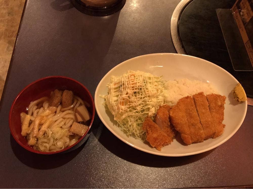 大衆酒場 にぎわい屋