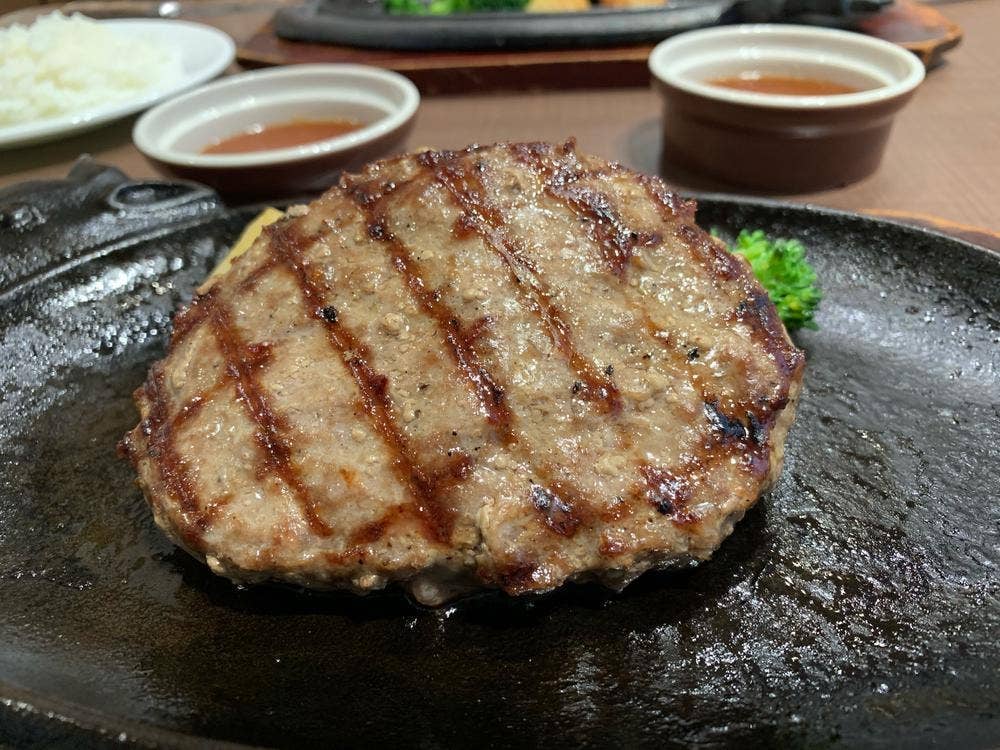 フォルクス 市川ニッケ店