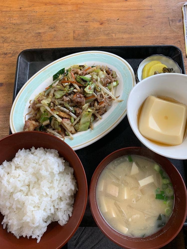 新月食堂