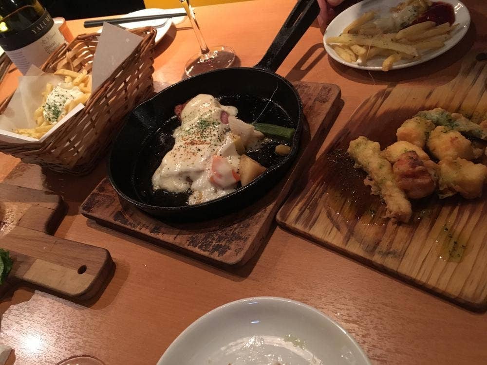 酪農屋 肉とチーズのお店 王子店