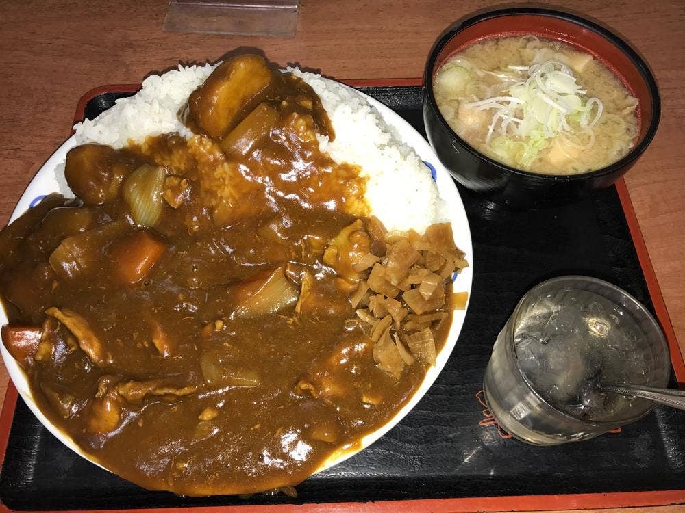 大衆食堂半田屋・青森石江店