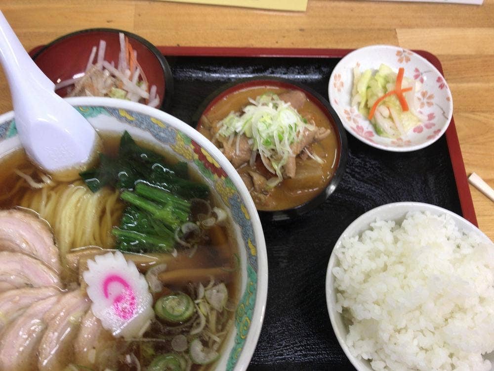 ラーメンあやど