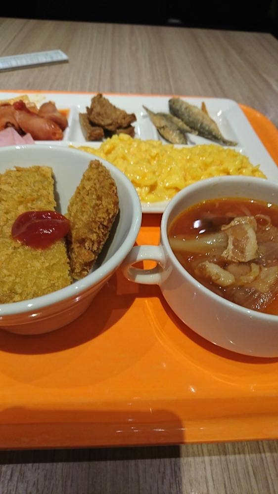 レストラン ピノモンテ