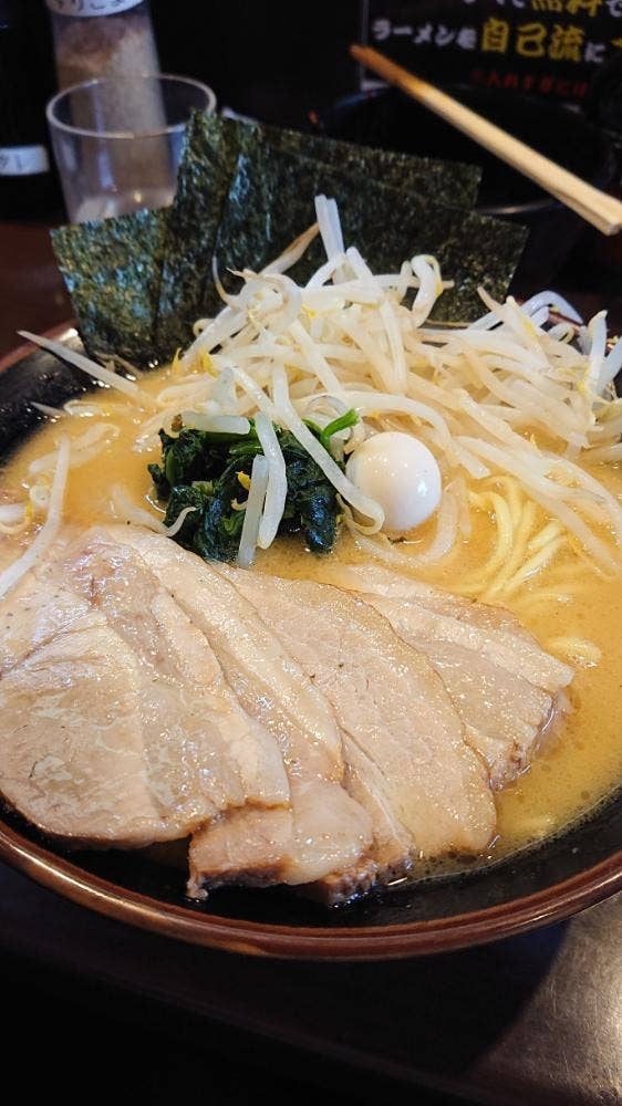 横浜家系ラーメン やまふじ家