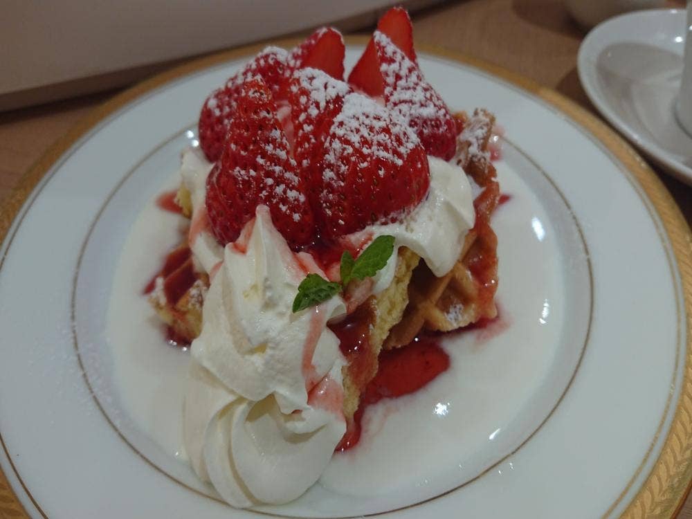 マダムカフェぶどう圓 オンブラージュ