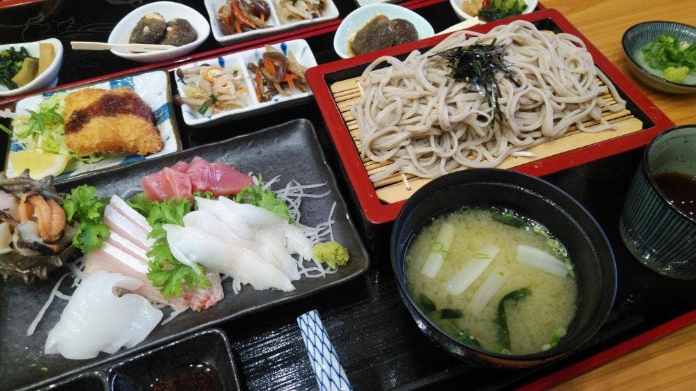 ふれあい食堂 いこい