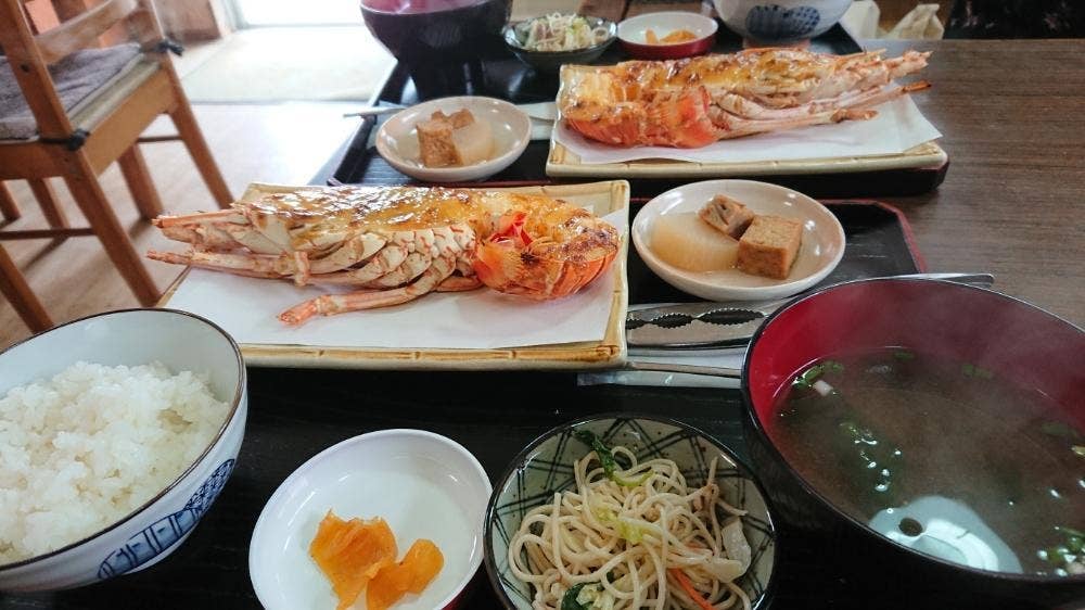 お食事処 まなつ