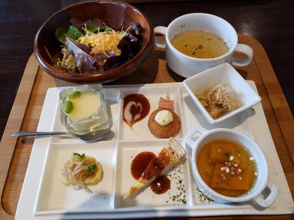 キッチン明カ里