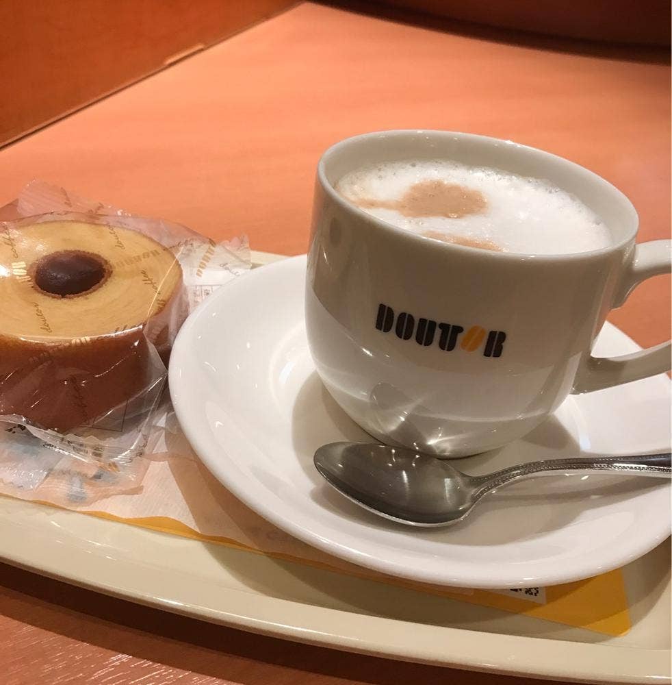 ドトールコーヒーショップ 初台北口店